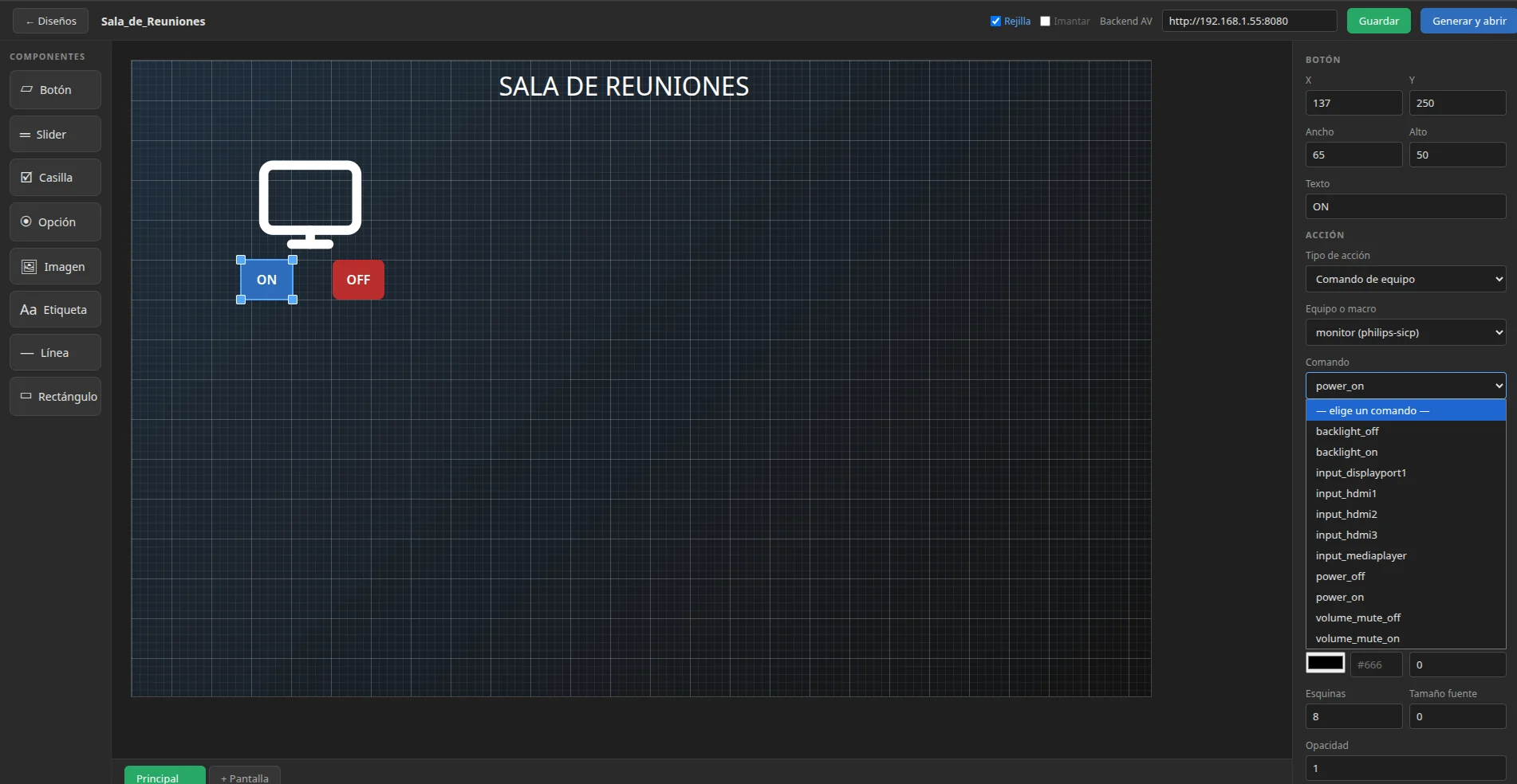 El desplegable de comandos abierto sobre un botón del lienzo, mostrando los equipos y los comandos reales que publica el servidor de control.